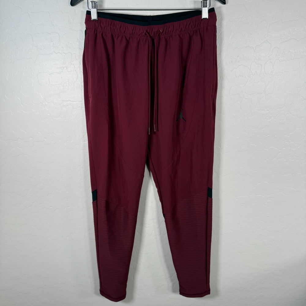 Nike Jordan Pants‎ Mens Medium Red Sport Woven Training Stretch Active DV1277